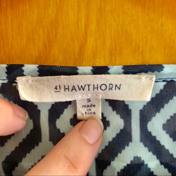 41 Hawthorn | Sheer Blue 3/4 Sleeve Top with Tank - Picture 5 of 8